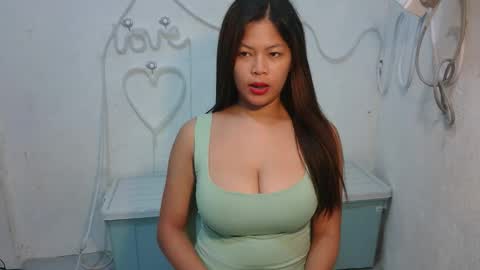 sofie_loorexx online show from May 2026 11:15:01 AM