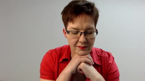 Snapshot of sofie_velvet chatting on February 2025 04:17:02 PM Sofie Velvet online show from February 2025 04:17:02 PM