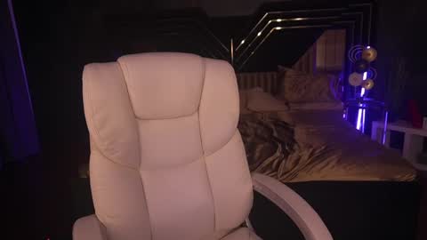 Sofie online show from January 2025 04:55:01 AM