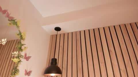 Sofie online show from January 2026 06:24:02 PM