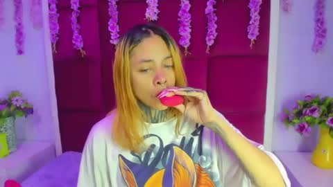 Snapshot of sofii_anal_ chatting on October 2025 02:40:02 AM sofii_anal_ online show from October 2025 02:40:02 AM