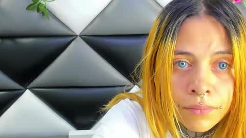 Snapshot of sofii_anal_ chatting on October 2025 03:01:02 AM sofii_anal_ online show from October 2025 03:01:02 AM