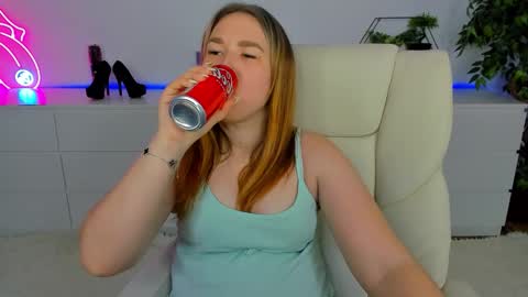 sofii_darling online show from March 2026 06:48:02 PM