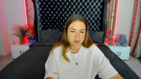 sofii_darling online show from June 2026 04:20:01 PM