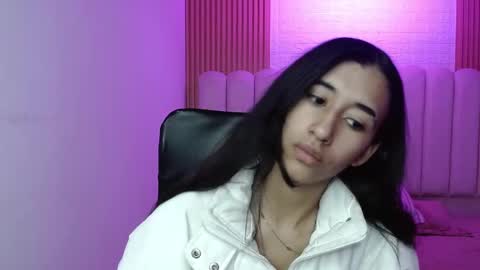 Snapshot of sofii_tk chatting on June 2026 03:07:02 AM Sofii online show from June 2026 03:07:02 AM