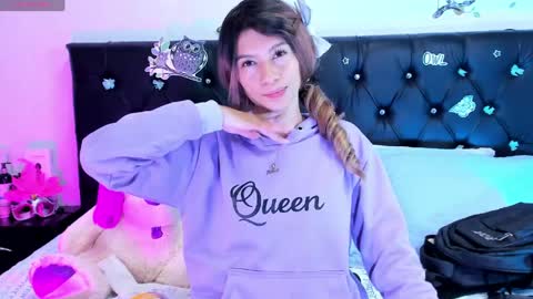 sofiia cute  online show from April 2026 04:46:01 AM
