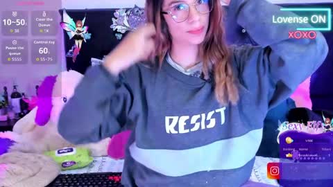 sofiia cute  online show from May 2026 07:35:01 AM