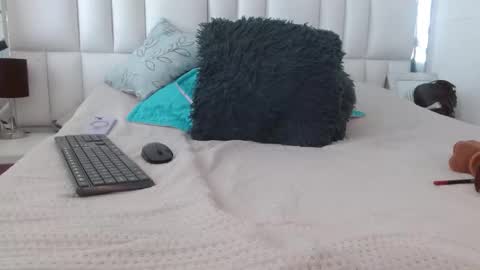 Snapshot of sofiia_vega_ chatting on March 2026 03:48:01 PM sofiia_vega_ online show from March 2026 03:48:01 PM