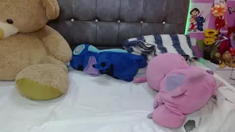 sofia Dreams online show from September 2025 10:21:02 PM