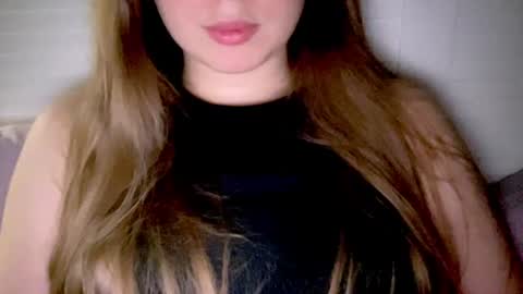 Snapshot of sofinovvak chatting on July 2026 09:52:02 PM Sofi online show from July 2026 09:52:02 PM