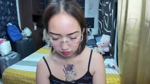 Angel online show from November 2025 03:12:02 PM