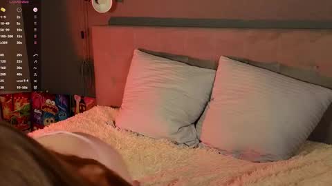 Snapshot of soft_babe chatting on March 2025 01:36:02 AM Milisa online show from March 2025 01:36:02 AM