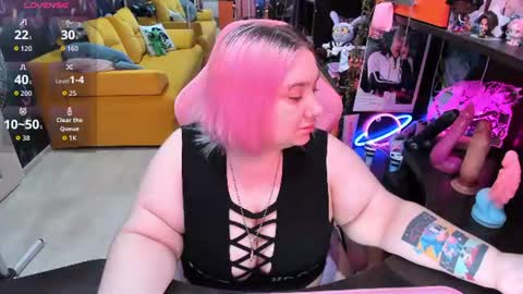 Sofie online show from June 2026 02:42:01 AM