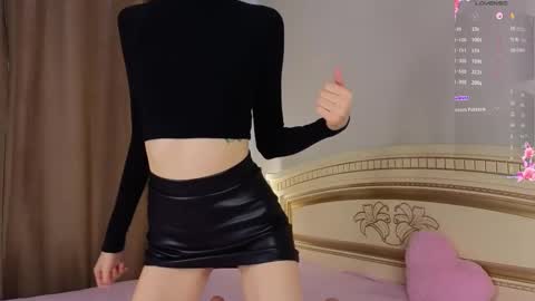 Elly online show from September 2025 06:37:01 AM