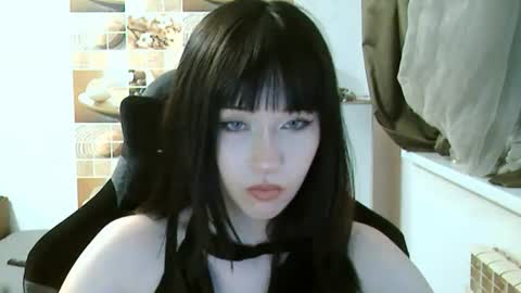 Snapshot of softieva chatting on June 2026 06:19:02 PM Eva online show from June 2026 06:19:02 PM