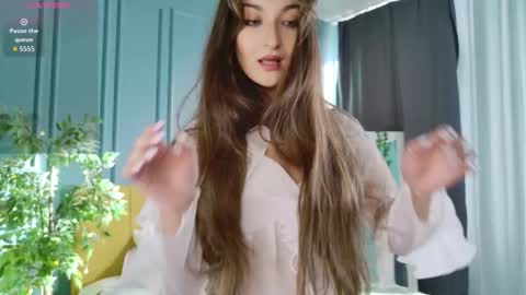 Snapshot of softly_bold chatting on September 2025 12:54:02 PM Jenna online show from September 2025 12:54:02 PM