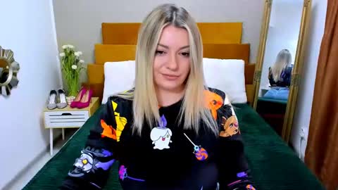 Snapshot of softpleasurex1 chatting on February 2025 07:09:02 AM Softpleasurex online show from February 2025 07:09:02 AM