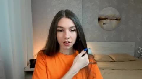 Kelly online show from October 2025 12:28:01 PM