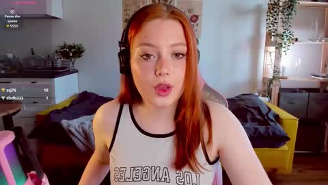 Snapshot of sofy_benson chatting on September 2025 02:06:01 PM Sofy online show from September 2025 02:06:01 PM