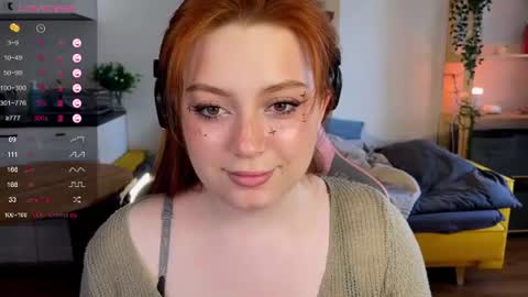 Snapshot of sofy_benson chatting on June 2026 01:43:02 PM Sofy online show from June 2026 01:43:02 PM