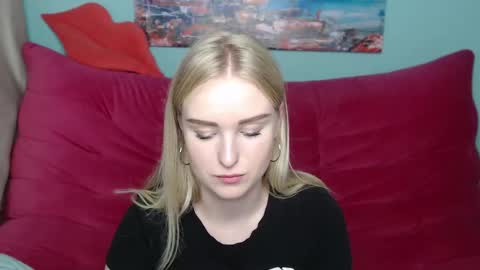 sofysoft online show from October 2025 05:00:01 PM