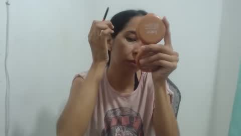 Snapshot of sol_lucia chatting on November 2025 10:51:02 AM Sol lucia online show from November 2025 10:51:02 AM