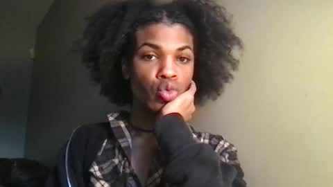 Snapshot of solaceeve chatting on October 2025 08:09:02 PM SolaceEve online show from October 2025 08:09:02 PM