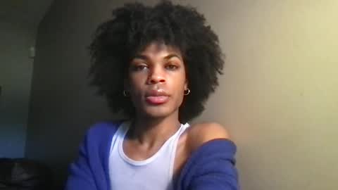 Snapshot of solaceeve chatting on November 2025 06:51:01 PM SolaceEve online show from November 2025 06:51:01 PM