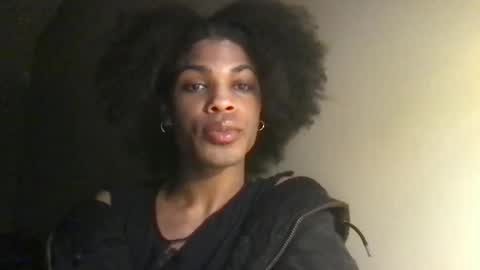 Snapshot of solaceeve chatting on December 2025 09:10:02 PM SolaceEve online show from December 2025 09:10:02 PM