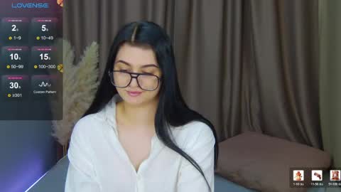 Sonya online show from April 2026 12:06:01 AM