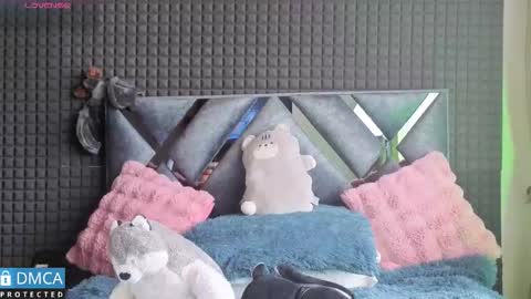 Snapshot of solbeaumont chatting on November 2025 07:14:01 PM Sol online show from November 2025 07:14:01 PM