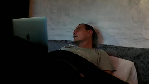 Alex Dixon online show from December 2024 08:09:02 AM