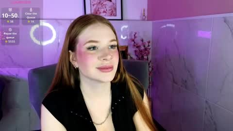 sollarkristy online show from May 2026 02:11:02 PM