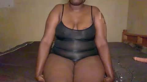 Snapshot of sollybunny chatting on February 2026 04:13:02 AM Solly bunny online show from February 2026 04:13:02 AM