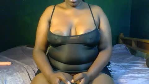 Snapshot of sollybunny chatting on March 2026 02:28:01 AM Solly bunny online show from March 2026 02:28:01 AM