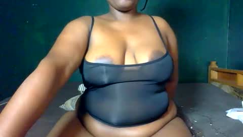 Snapshot of sollybunny chatting on March 2026 04:51:01 AM Solly bunny online show from March 2026 04:51:01 AM