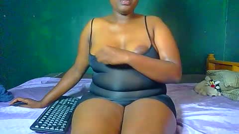 Snapshot of sollybunny chatting on March 2026 03:07:02 PM Solly bunny online show from March 2026 03:07:02 PM