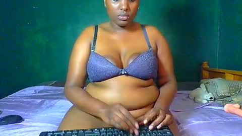 Snapshot of sollybunny chatting on March 2026 03:04:01 PM Solly bunny online show from March 2026 03:04:01 PM