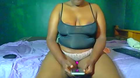 Snapshot of sollybunny chatting on March 2026 01:10:01 AM Solly bunny online show from March 2026 01:10:01 AM