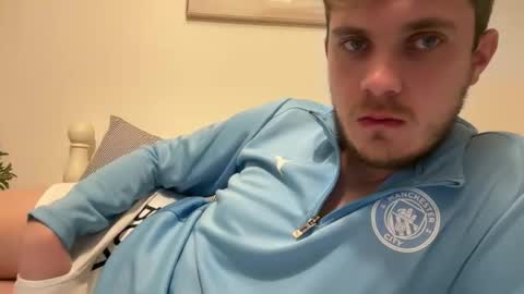 Snapshot of solobrit chatting on March 2026 10:38:01 PM solobrit online show from March 2026 10:38:01 PM