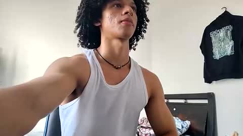 Hi Im Weller Check my Bio  online show from February 2026 09:49:02 PM