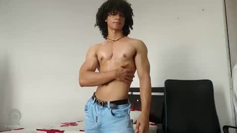 Hi Im Weller Check my Bio  online show from May 2026 09:31:01 PM