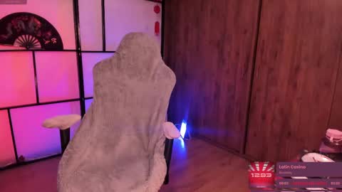 Snapshot of solosara8 chatting on September 2025 06:03:01 AM saraIG Solosara8 online show from September 2025 06:03:01 AM
