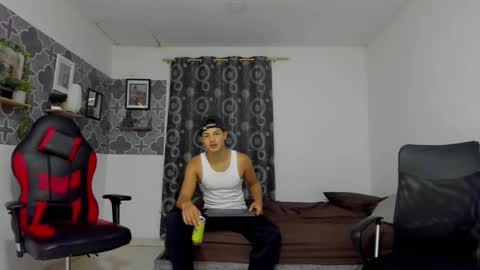 Snapshot of son_hades chatting on October 2025 03:40:02 AM son_hades online show from October 2025 03:40:02 AM