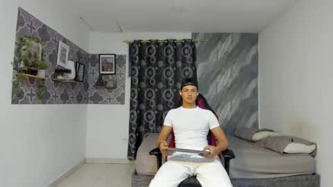 son_hades online show from March 2026 03:50:01 AM