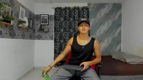 son_hades online show from April 2026 03:50:01 AM