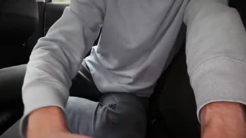 Sondages online show from October 2025 08:16:02 AM