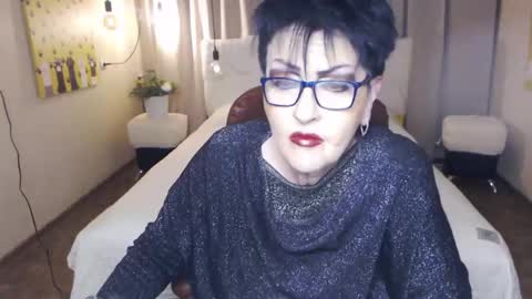 Snapshot of sondrariddle chatting on May 2026 06:49:01 PM sondrariddle online show from May 2026 06:49:01 PM