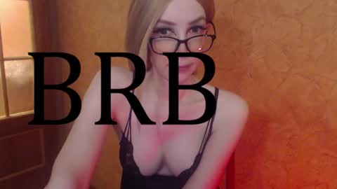 Snapshot of sonia209944 chatting on November 2025 06:28:02 PM sonia209944 online show from November 2025 06:28:02 PM