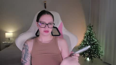 sonia_moon_ online show from December 2024 04:39:01 AM